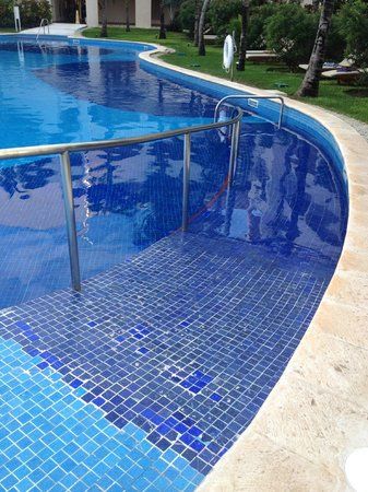 Piscina accessibile disabili