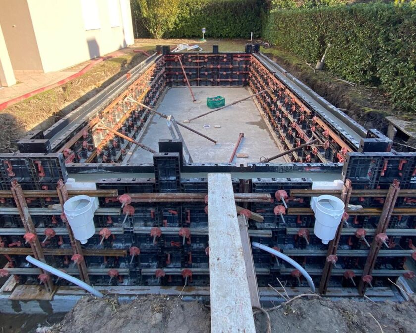 tempi per costruire una piscina interrata